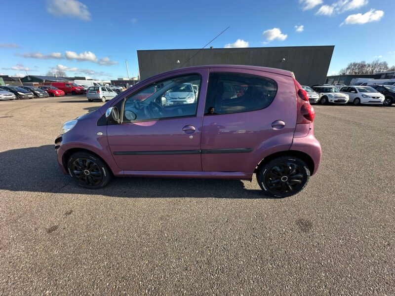 Peugeot 107 1,0 5d