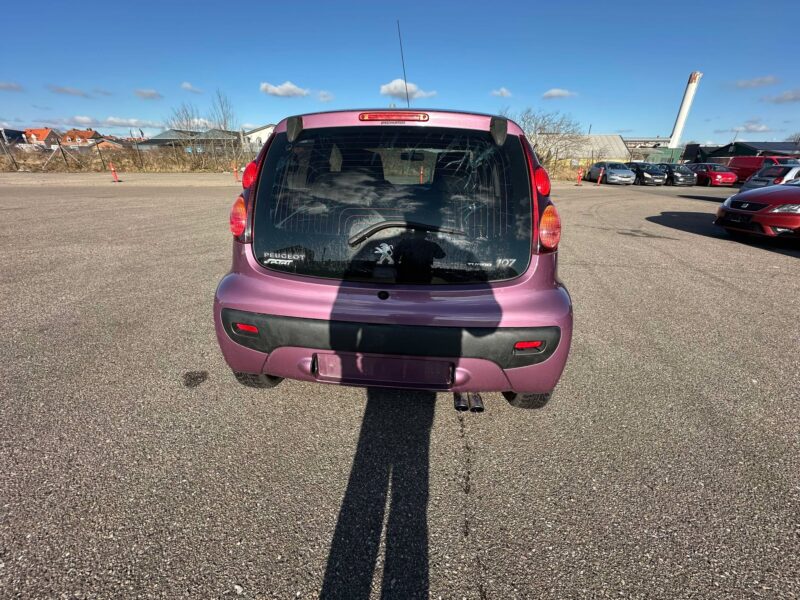 Peugeot 107 1,0 5d