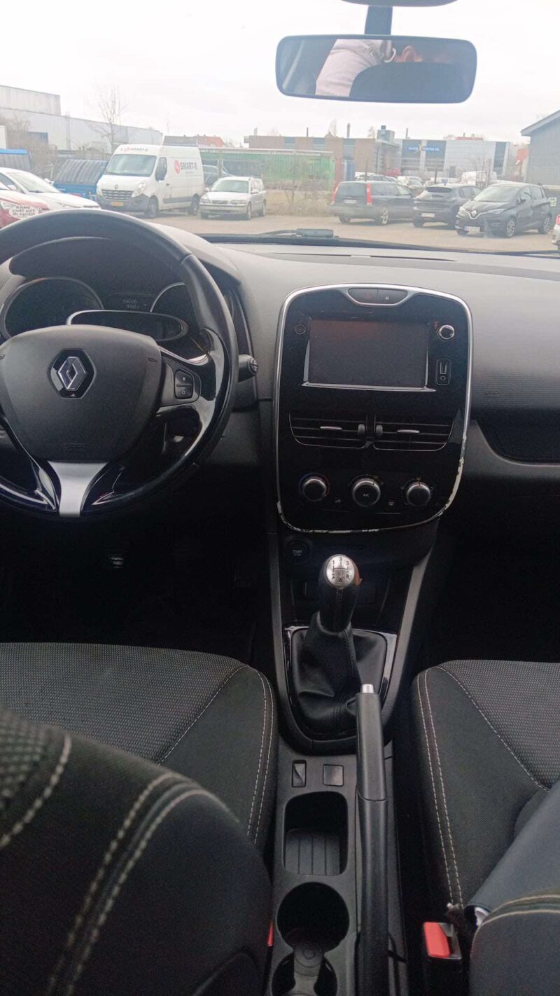 Renault Clio IV 1,5 dCi 75 Expression 5d