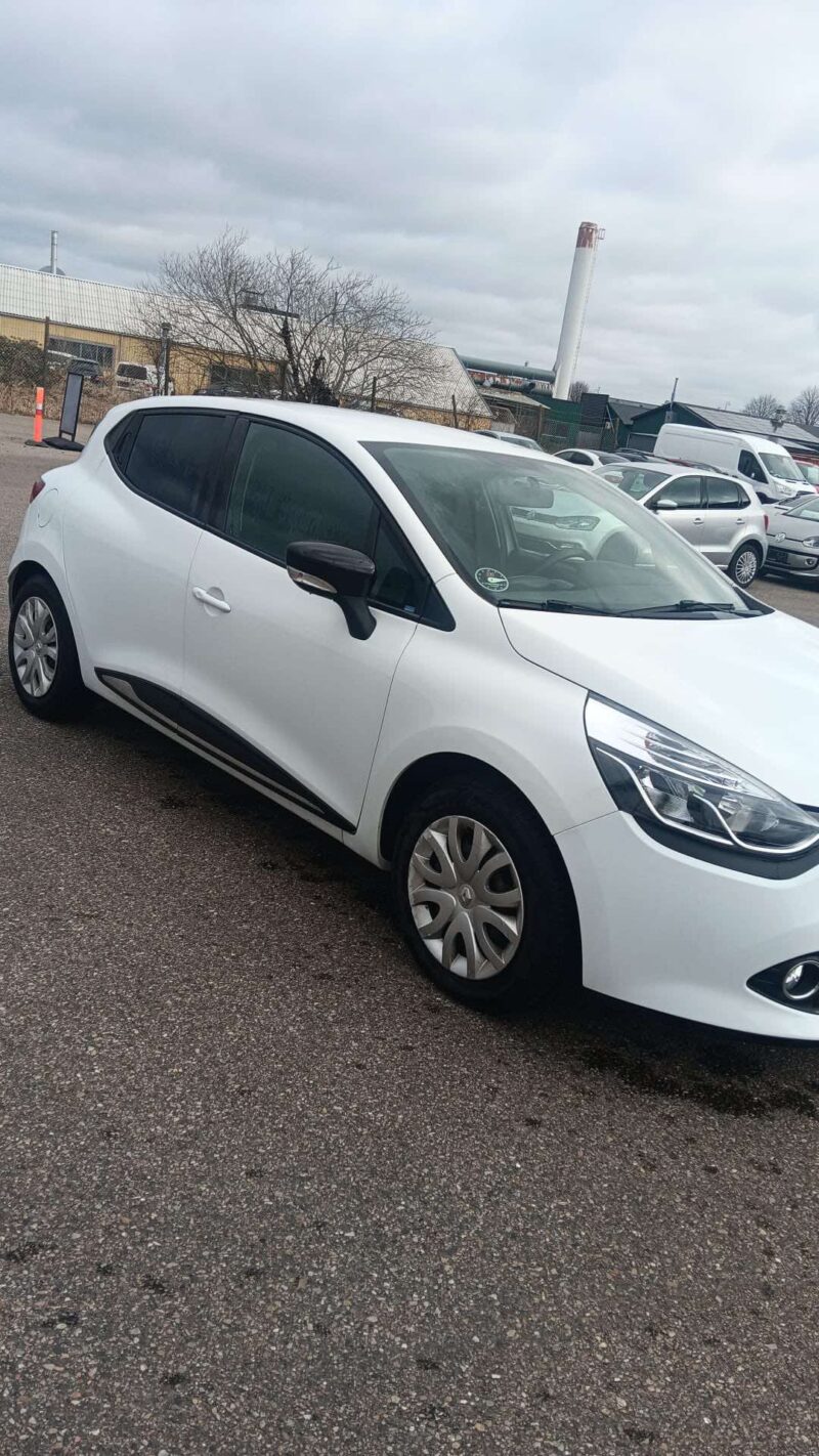 Renault Clio IV 1,5 dCi 75 Expression 5d