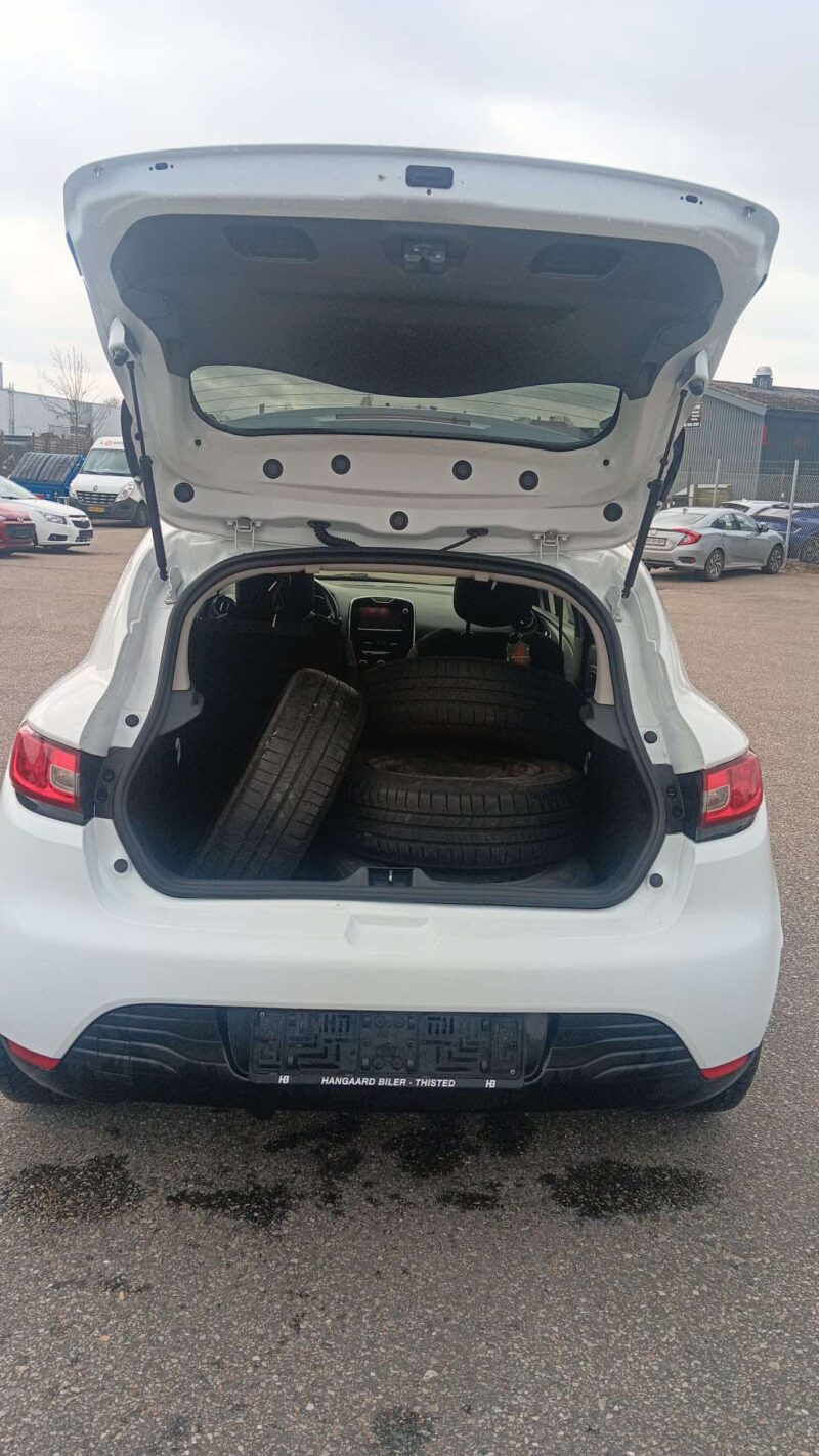 Renault Clio IV 1,5 dCi 75 Expression 5d