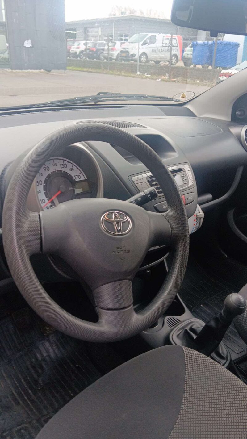 Toyota Aygo 1,0 VVT-i T2 Air 5d
