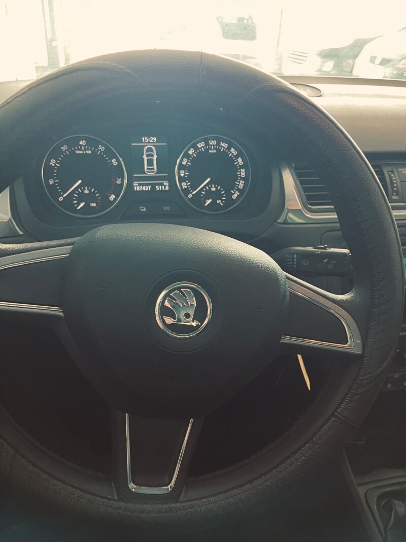 Skoda Rapid 1,2 TSi 105 110 Edition 5d