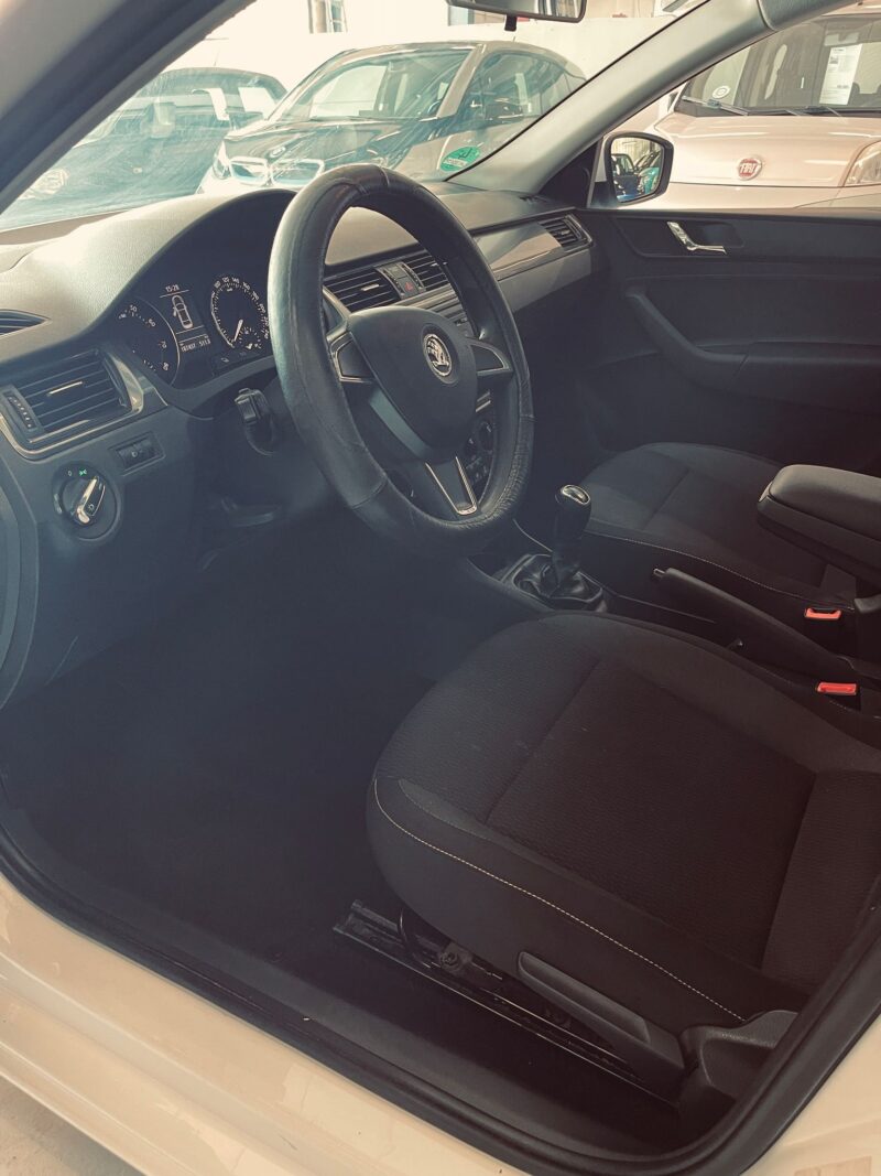 Skoda Rapid 1,2 TSi 105 110 Edition 5d