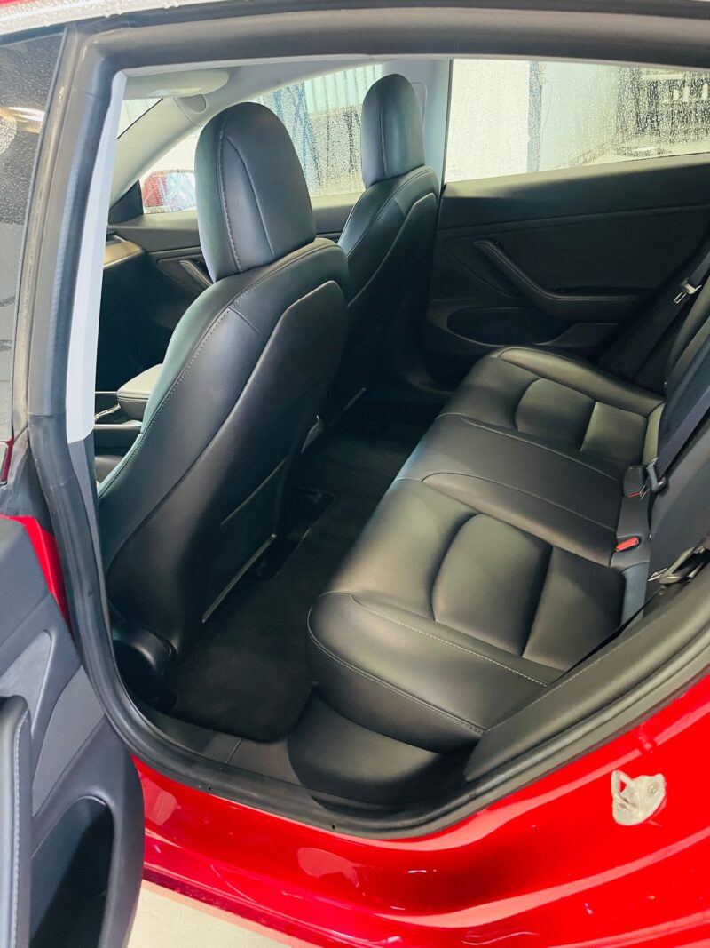 Tesla Model 3 Long Range AWD 4d